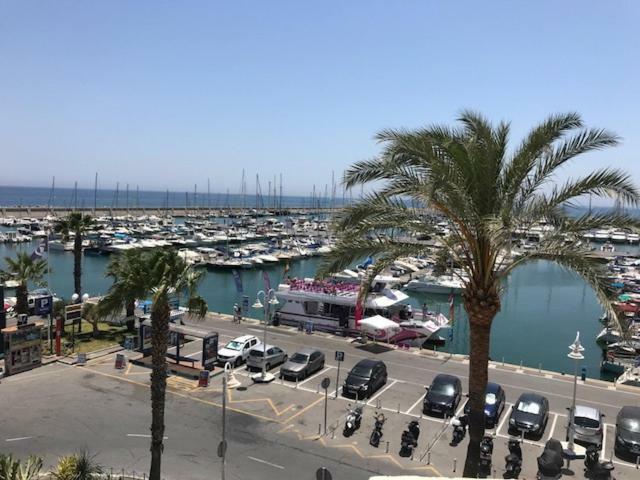 Apartamento Marina Beach Benalmadena Bagian luar foto